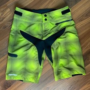 Troy Lee women’s mountain bike shorts